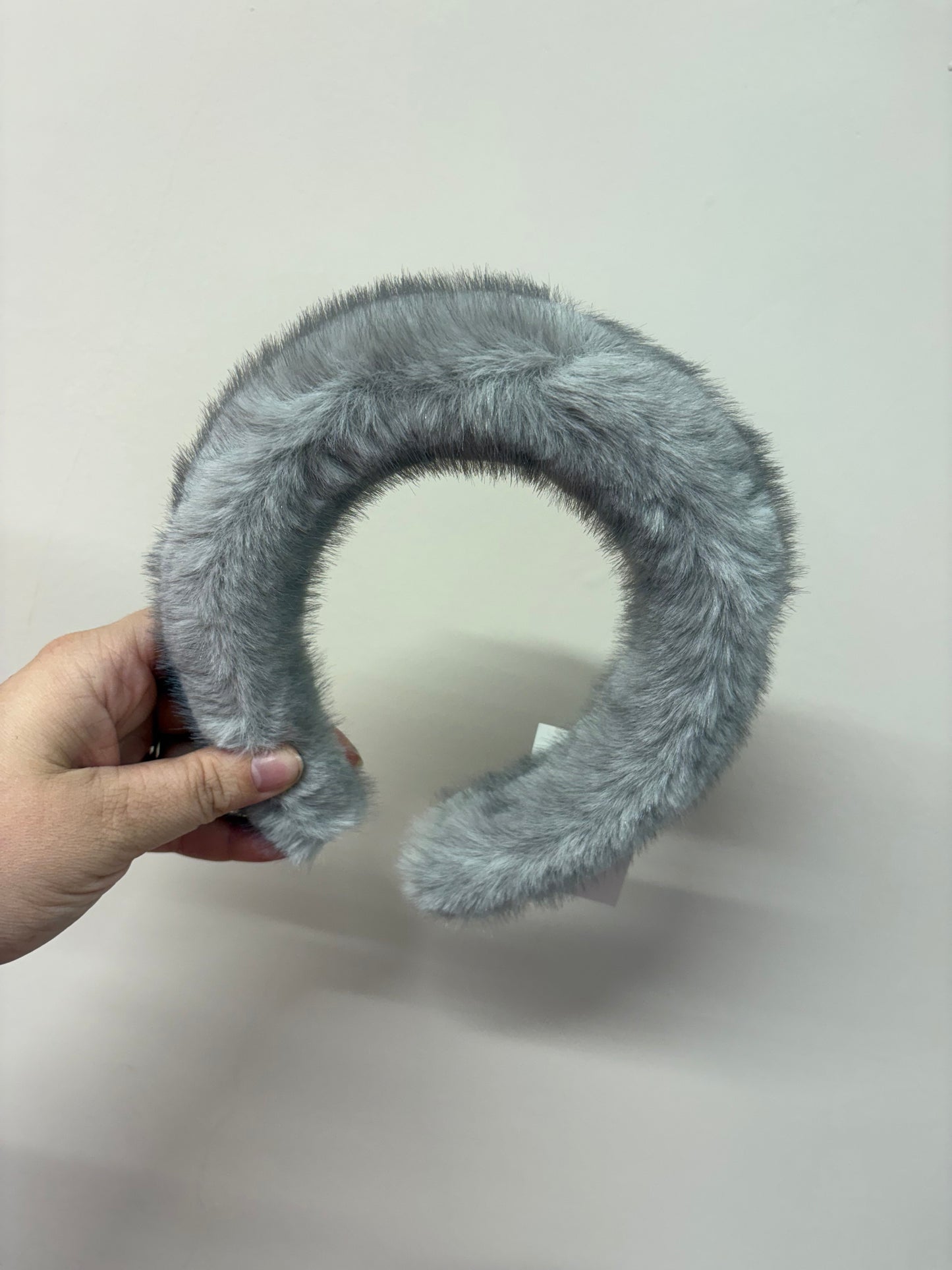 MONICA fluffy head band