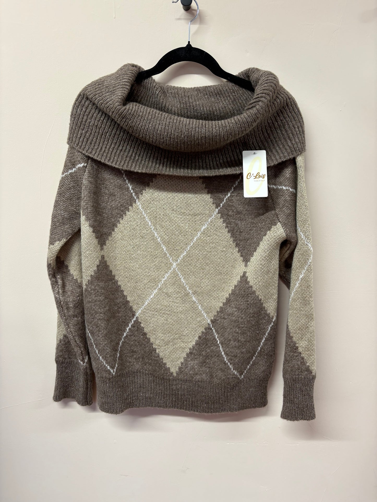 Off the shoulder jumper