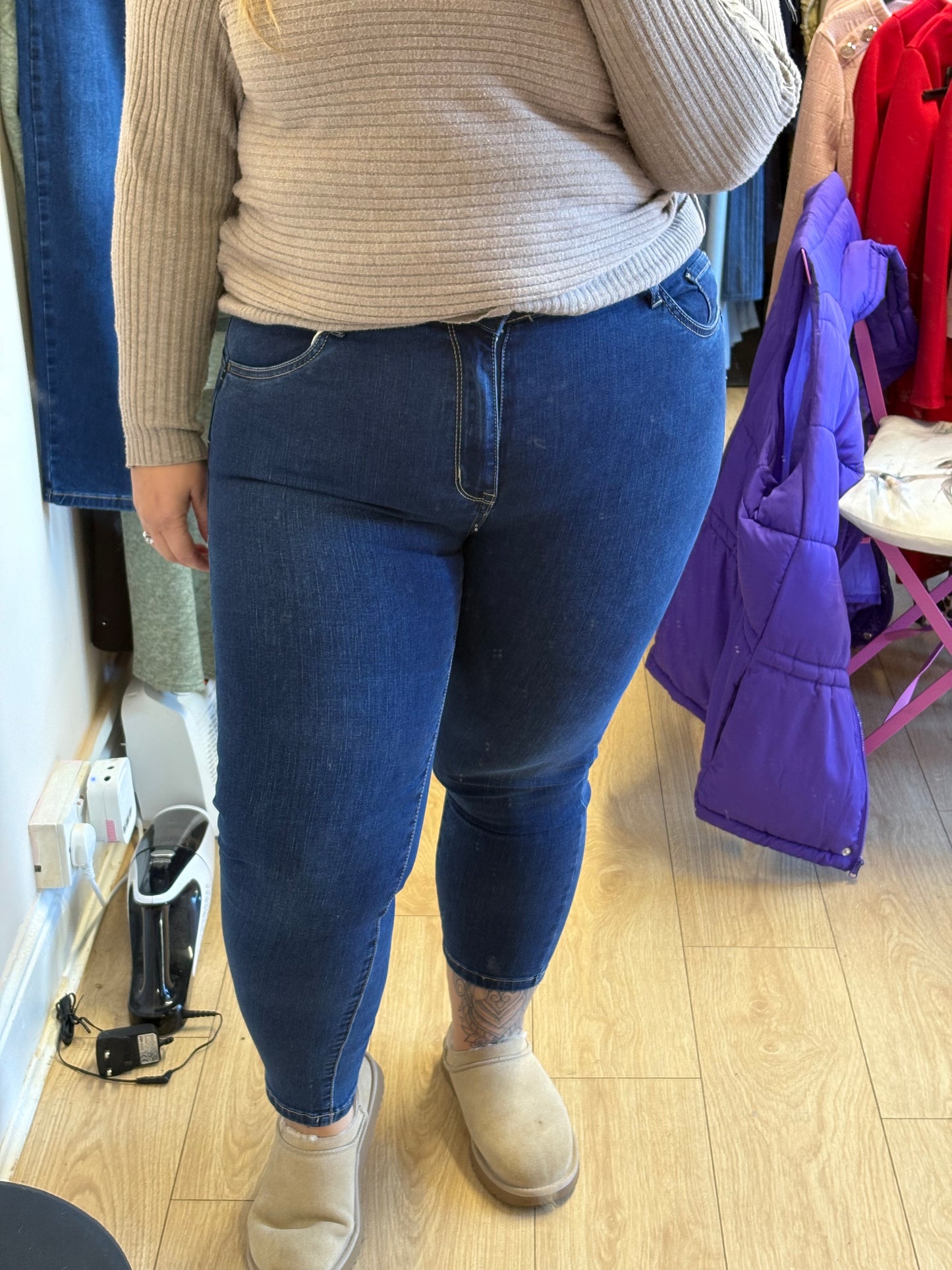 Plain Ankle grazer jeans